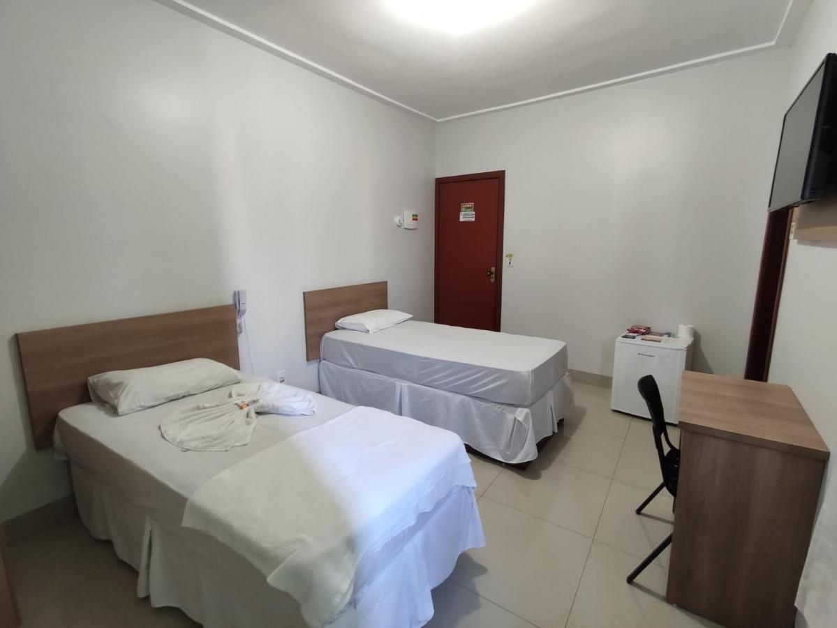 Cemarim Hotel Catalão Exteriér fotografie